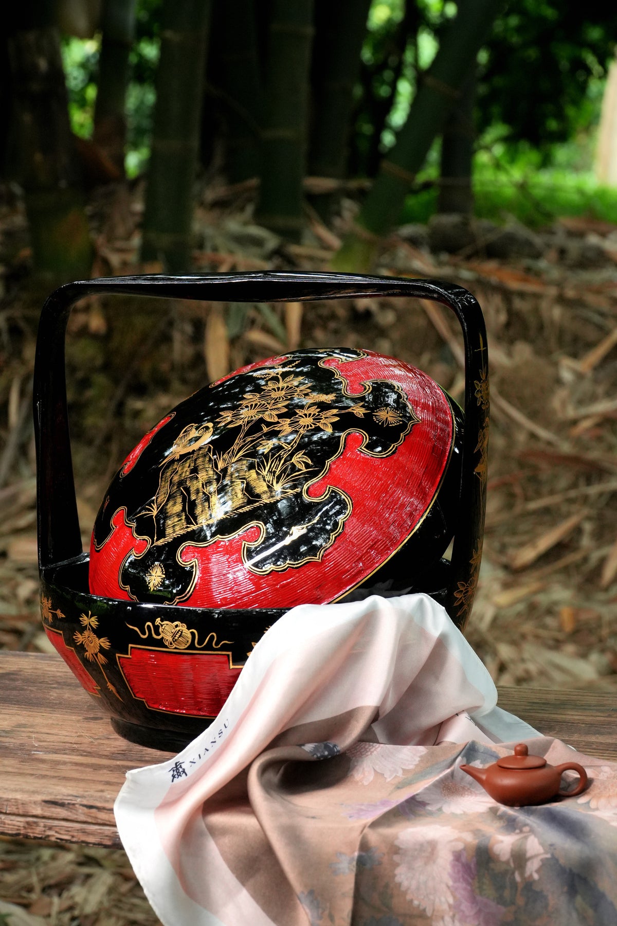 Ping An · Yongchun Lacquer Basket · 平安·永春漆籃
